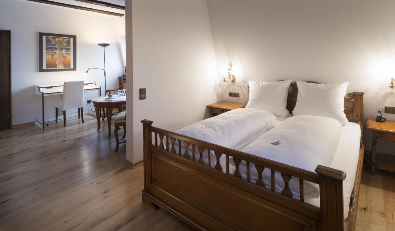 Hotel Ochsen Post Tiefenbronn Eksteriør bilde