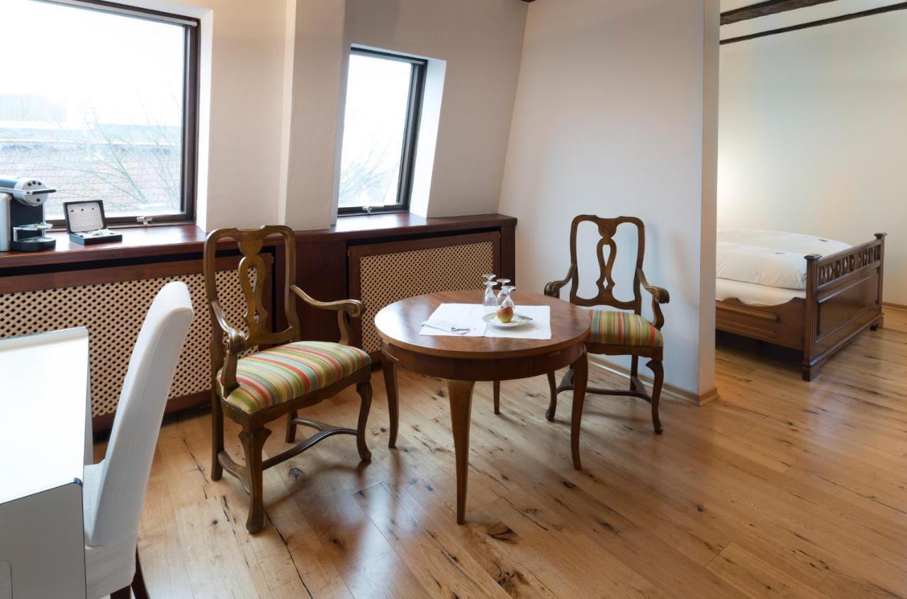 Hotel Ochsen Post Tiefenbronn Eksteriør bilde